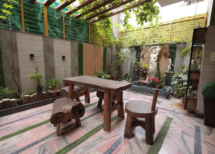 Gardenia Homestay Agra